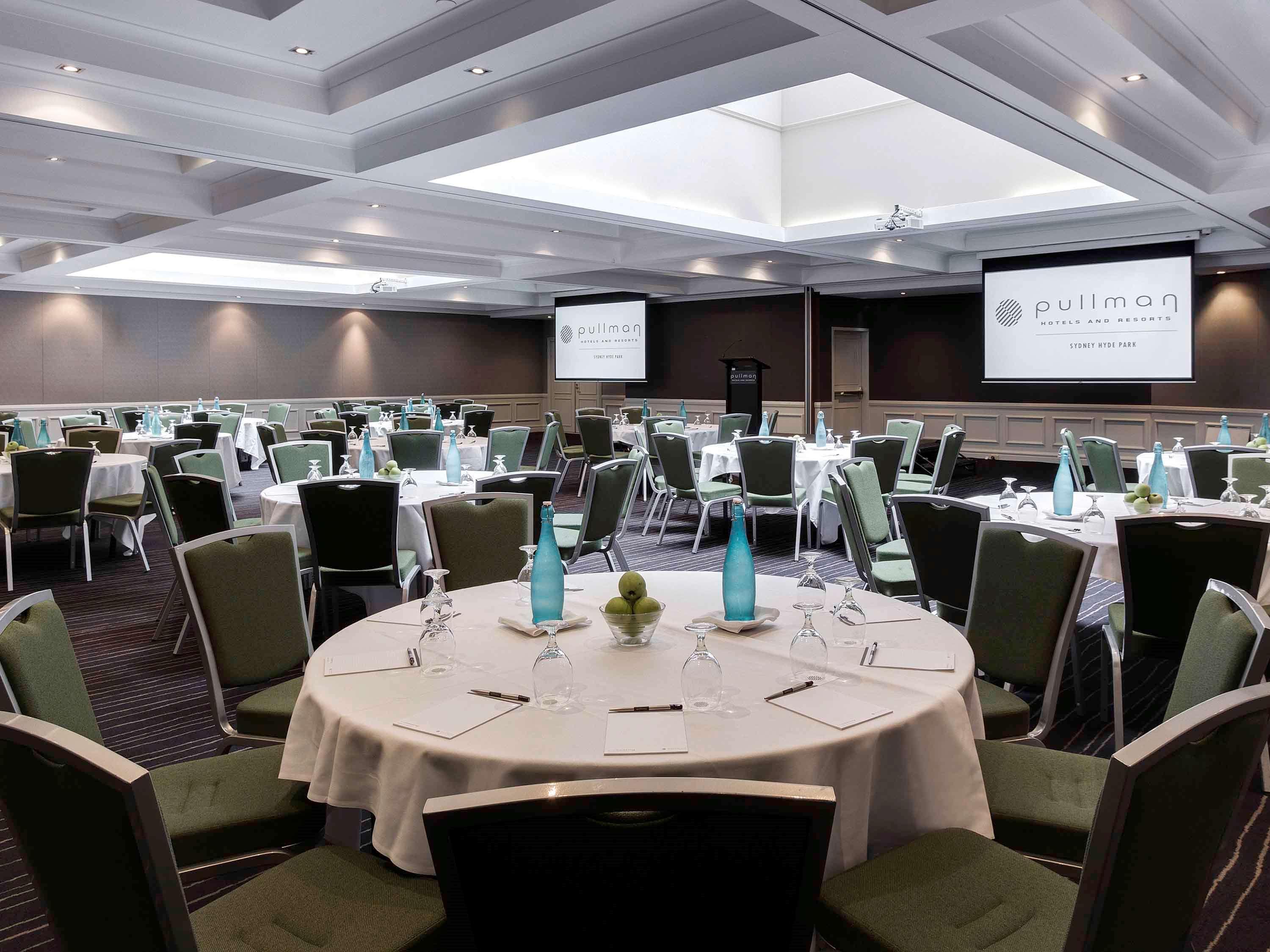 Hotel Pullman Sydney Hyde Park Exterior foto The Grand Ballroom