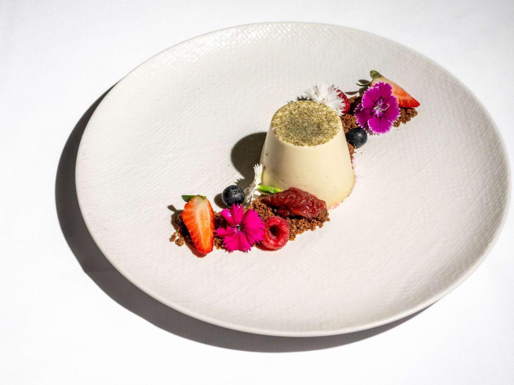 Hotel Pullman Sydney Hyde Park Exterior foto A dessert
